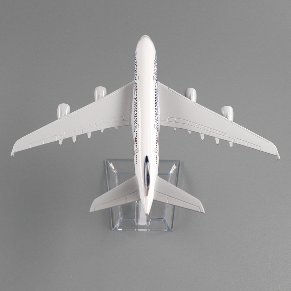 Flugzeug im Maßstab 1:400, Air – Kids Toys Singapore Bewertung und Preis